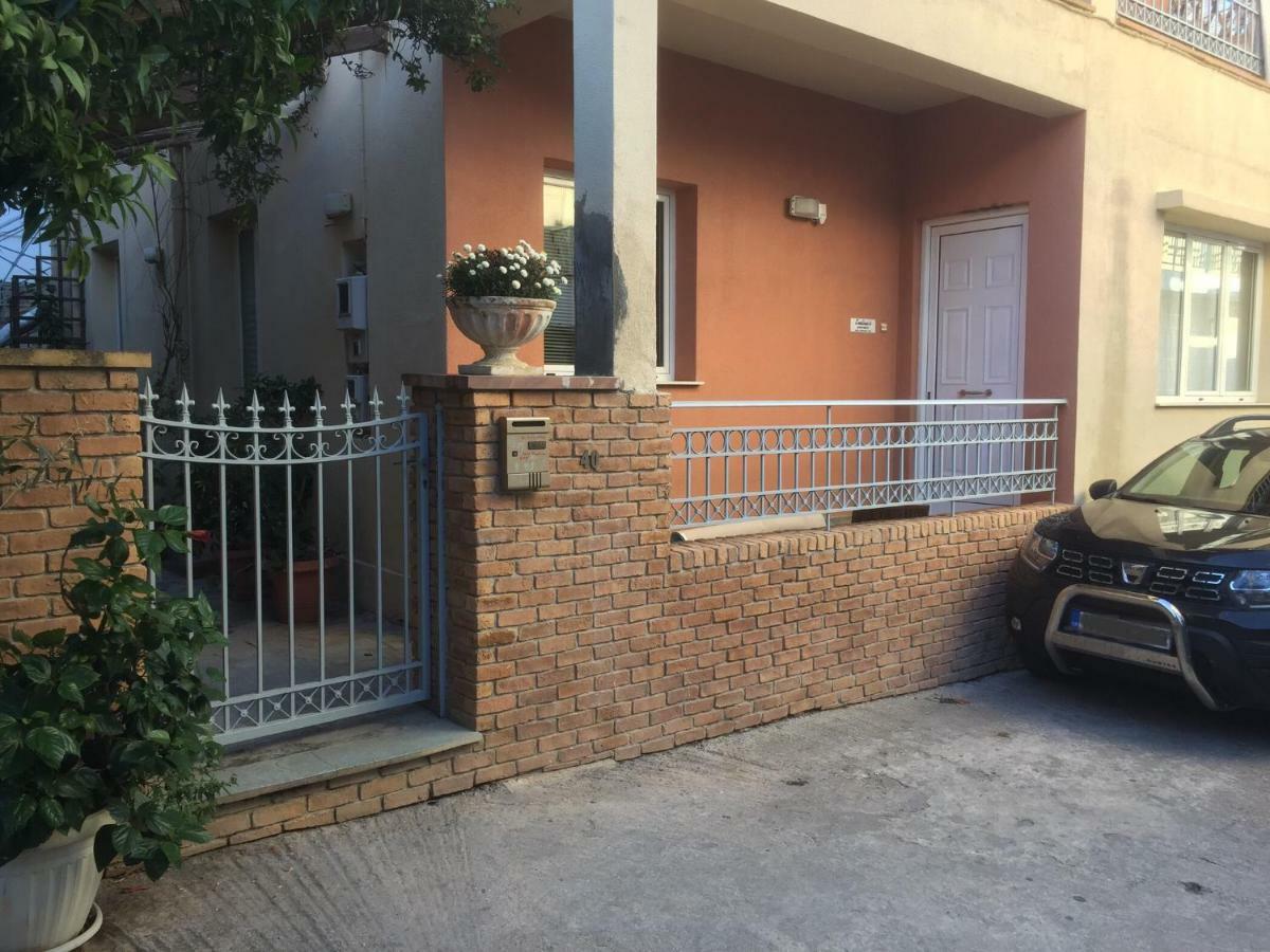 Evelina'S Apartment Атина Екстериор снимка